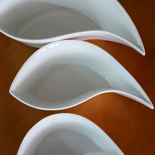 Bowls for various uses like new, set of 3 pieces