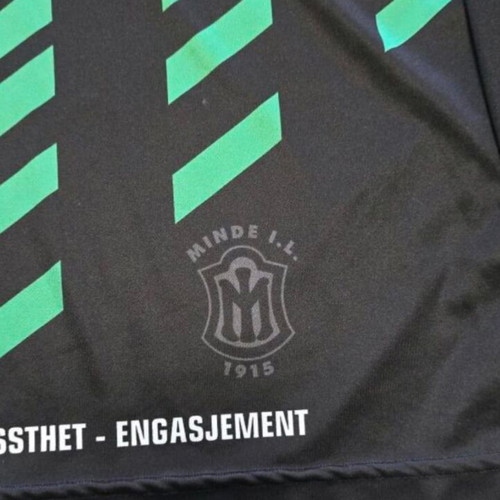 Football jersey original rare like new
