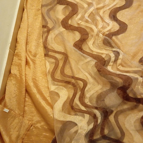 Double curtain like new with gold and geometric patterns