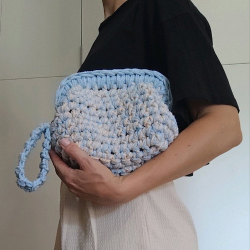 Handmade Crochet Clasp Bag Beige and Turquoise
