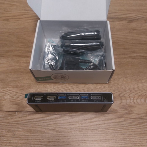 Suidek SJW-KM202A KVM Switch USB 3.0 DisplayPort HDMI 4K@60Hz new