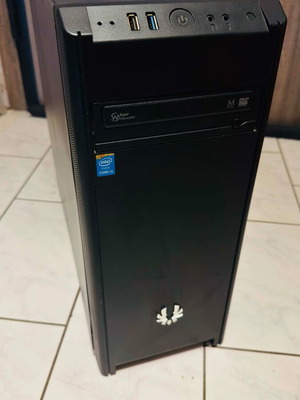 PC πύργος με Intel Core i3, έτοιμος για αναβάθμιση