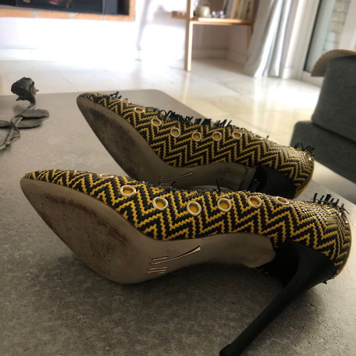 Daniel Micheti pumps size 40 like new