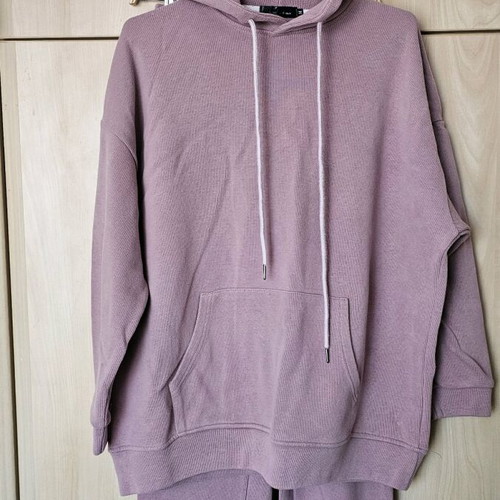Tracksuit used, size M with loose fit