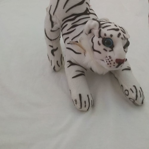 Stuffed animals new, pack of 5 pieces