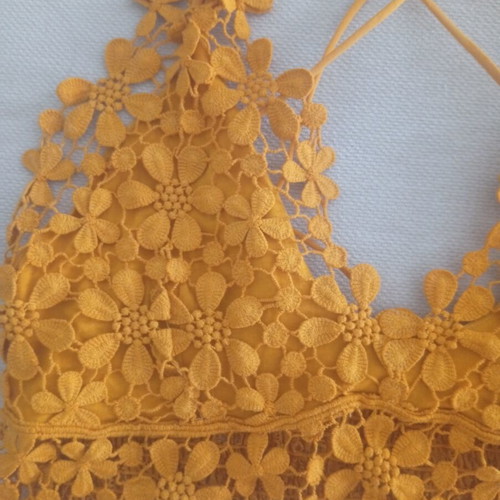 Free People Miss Dazie Crochet Lace Bralette like new, mustard