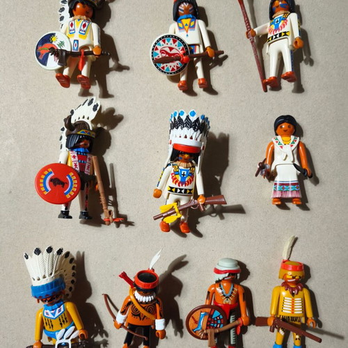 Playmobil 10 ινδιάνοι φουλ σετ σαν καινούργιο