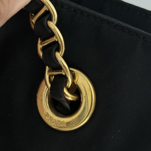 Vintage Prada shoulder bag in excellent condition, black