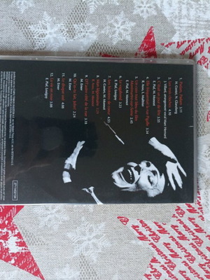 Edith Piaf CD used