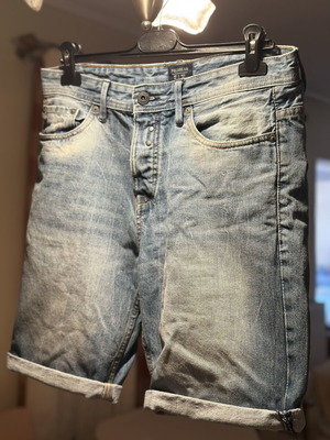 Pull & Bear denim shorts like new, men's size 40, grey and blue