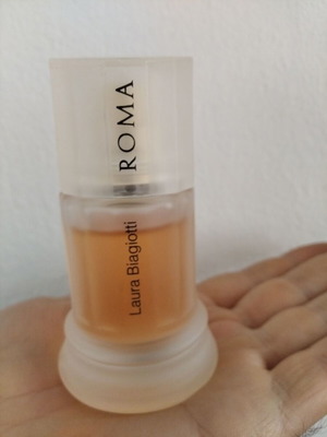Άρωμα Laura Biagiotti Roma μεταχειρισμένο Eau de Toilette