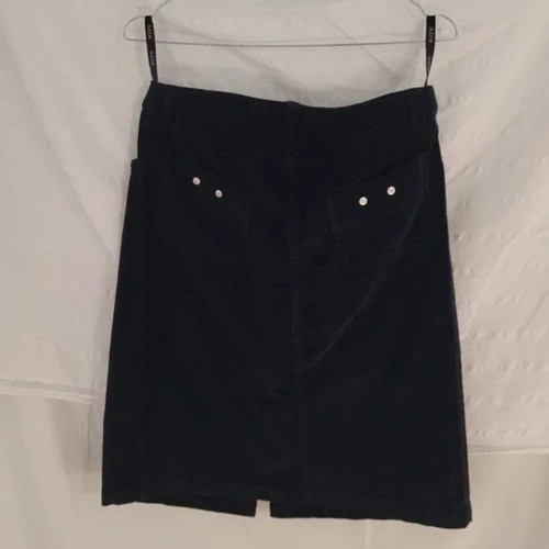 Black velvet pencil skirt like new, size M/L