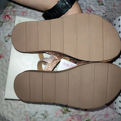 Children's sandals new gold size 30