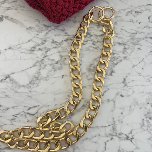 Handmade knitted shoulder bag new with chain