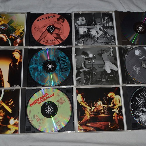 Nirvana CD set like new, 7 albums including Nevermind and Unplugged
