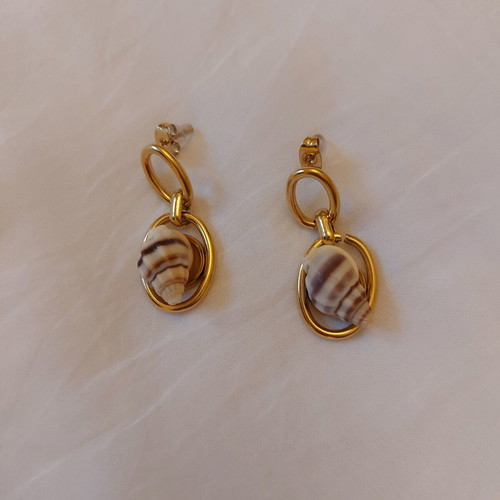 Gold Earrings with Shells like new, summer design