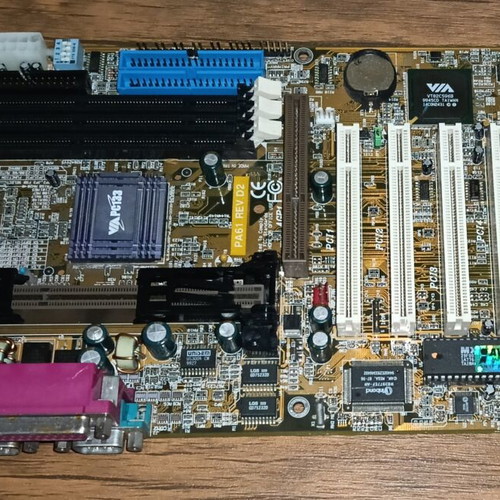 PA61 REV.D2 Motherboard used, Slot 1, 3 RAM slots, 4 PCI slots