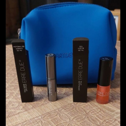 Erre Due & Artdeco Lip Stylo and Lip Oil Set with Neseser new