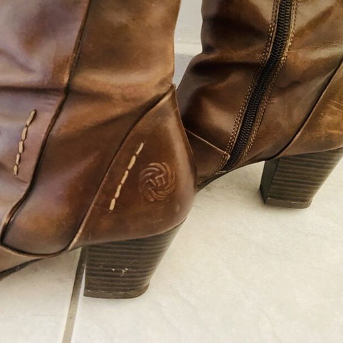 Marco Tozzi leather boots used, brown women's size 37