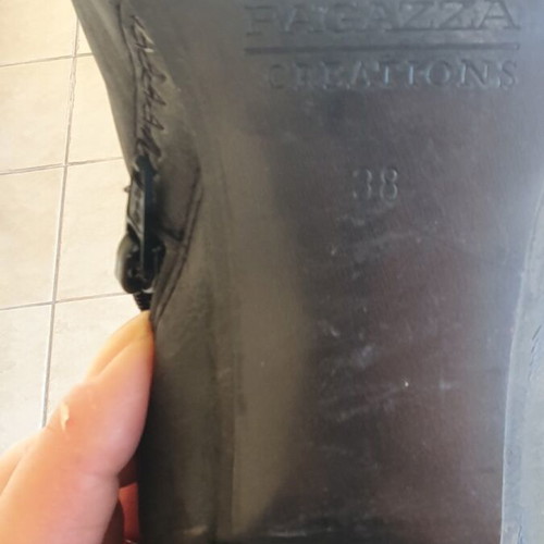 Ragazza boots size 38 like new, black
