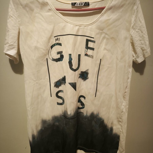 Guess T-shirt size M, like new, white