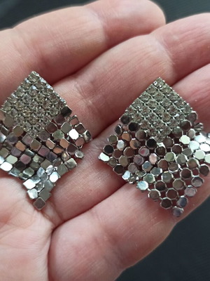 Vintage disco earrings rhombus silver new with strass and mesh