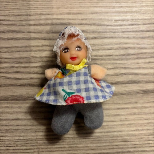Filenaditsa AS vintage collectible doll like new