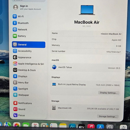 MacBook Air 13.6" M2 (2022) used, 8GB RAM, 256GB SSD, Space Gray, screen defect