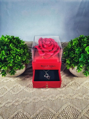 Πολυτελής Κουτί με Αιώνιο Τριαντάφυλλο και Κολιέ Κατά Επιλογήν Νέο Σετ Δώρου