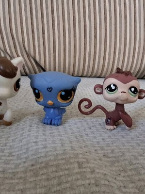 Littlest Pet Shop set of 4 figures like new