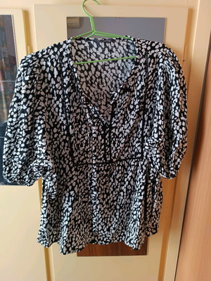 Marks and Spencer blouse XL linen fabric like new