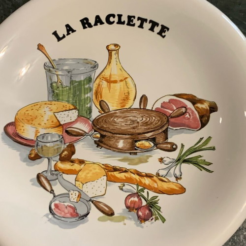 Raclette plates like new, set of 6 plates and platter