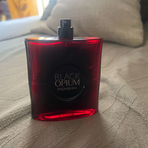 Black Opium Red YSL Eau de Parfum 90 ml like new