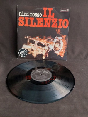 Nini Rosso Il Silenzio vinyl used, latin