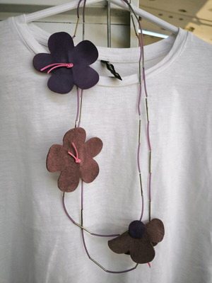 Handmade leather necklace like new, pink and purple