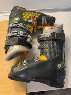 Salomon 27 Ski Boots Size EU 43.5 Used