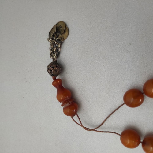 Komboloi mastic 21 beads vintage metal part used