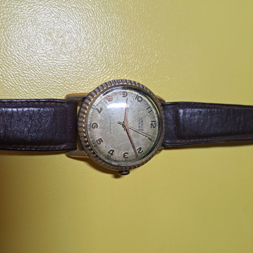 Venus 17 Rubis watch used, men's gold antique