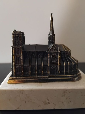 Notre-Dame de Paris vintage souvenir miniature used, metal on marble base