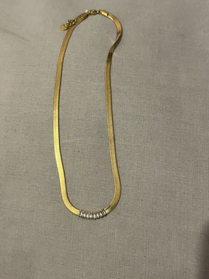Visetti stainless steel necklace like new, snake chain with stones gold
