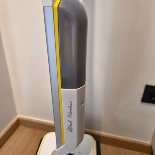 KARCHER FC 8 electric mop and vacuum like new