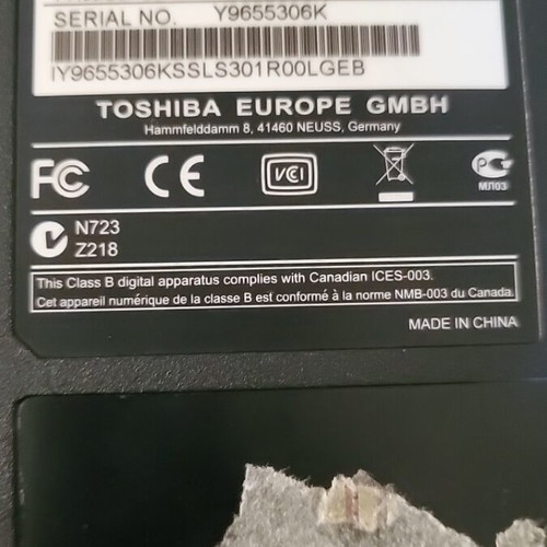 Toshiba laptop μεταχειρισμένο με θέμα στην οθόνη και εξωτερική οθόνη HDMI