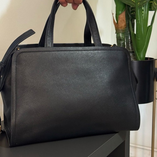Marc Jacobs black shoulder bag like new