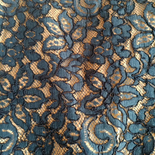 Women's jacket with blue lace on beige fabric, like new, size Large