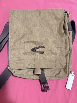Camel Active Khaki Olive Messenger Bag like new, waterproof fabric