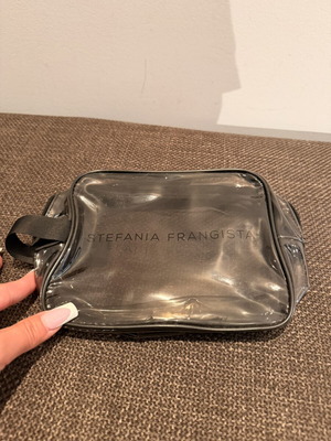 Sunscreen Pouch Stefania Frangista new, black and grey