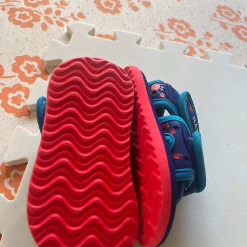 Baby Nabaiji Sandals new