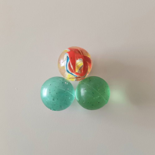 Trelobalakia 90s vintage set of 3 new