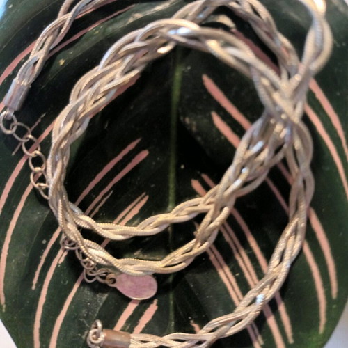 Braided chain like new, silver