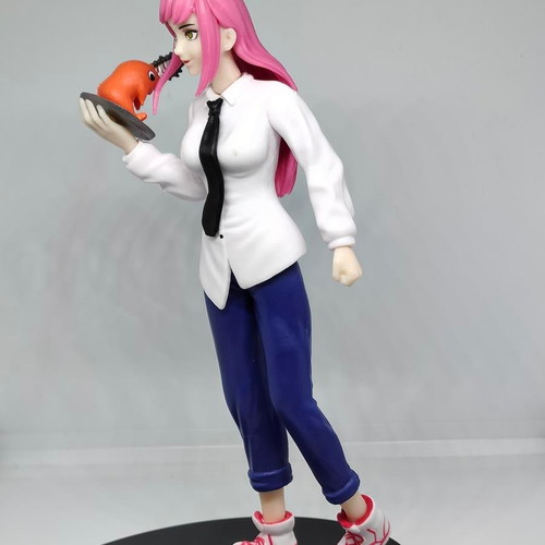 Makima figure Chainsaw Man 19cm like new with Pochita